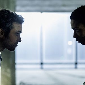 Bilder Night Call - Überlebe die Nacht