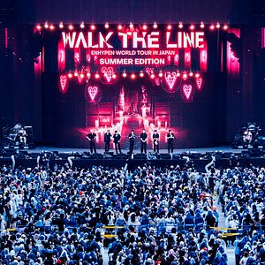 Bilder Enhypen [Walk The Line Summer Edition] In Cinemas