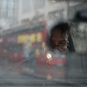 Bilder Friendly Fire - Erich Fried