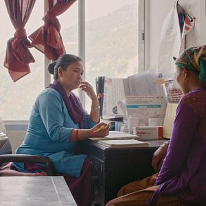 Bilder Wise Women - Fünf Hebammen, fünf Kulturen