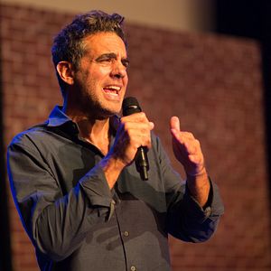 Bilder Ezra - Eine Familiengeschichte