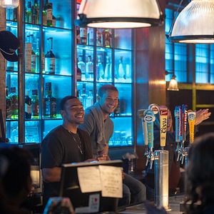 Bilder Für immer ein Teil von dir - Reminders Of Him