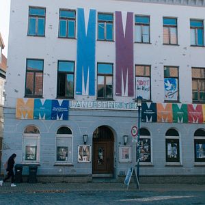 Bilder Dann gehste eben nach Parchim - Von der Leidenschaft des jungen Theaters