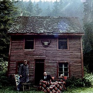 Bilder Den Mörder trifft man am Buffet