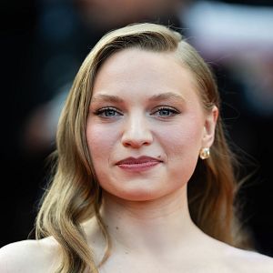 Bilder Mia Threapleton