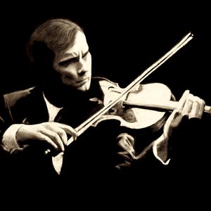 Bilder I Dance, But My Heart Is Crying - Ich tanz, aber mein Herz weint