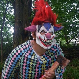 Bilder Camp Blood 13 - Clown Shark