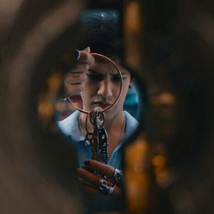 Bilder Rains Over Babel