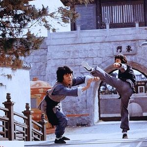 Bilder Hurra, die Knochenbrecher sind da!