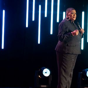 Bilder Outstanding: A Comedy Revolution