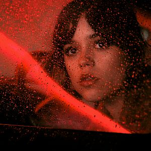 Bilder Hurry Up Tomorrow