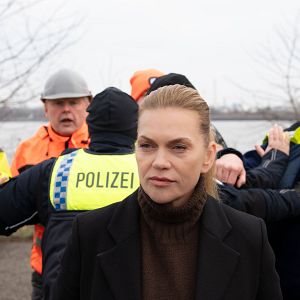 Bilder Helen Dorn: Schuld und Sühne