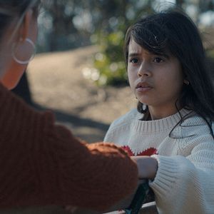 Bilder Die Hand an der Wiege