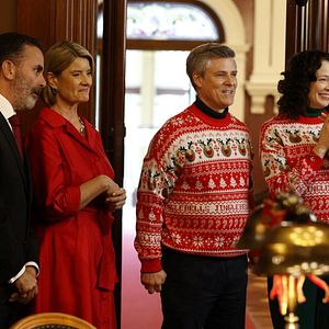 Bilder Ein Prinz zu Weihnachten - Verliebt im Winterwunderland