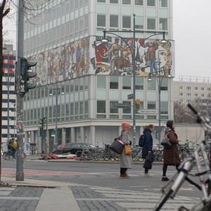 Bilder Die Unbeugsamen 2 - Guten Morgen, ihr Schönen!