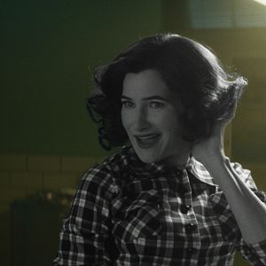 Bilder Agatha All Along