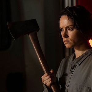 Bilder We Bury The Dead