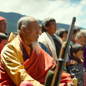 Bilder Was will der Lama mit dem Gewehr?