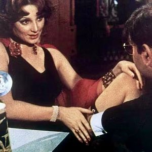 Bilder Der Würger kommt auf leisen Socken