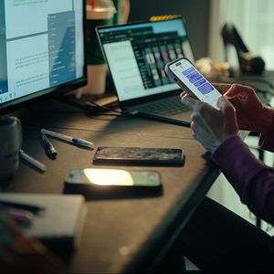 Bilder Unbekannte Nummer: Der Highschool Catfish