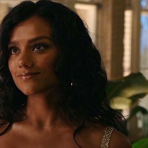 Bilder Simone Ashley