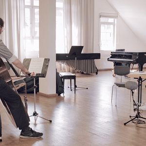 Bilder Ensemble Modern - Why We Play