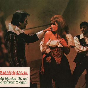 Bilder Isabella – Mit blanker Brust und spitzem Degen