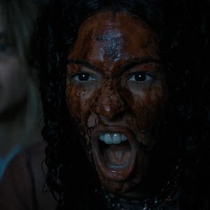 Bilder Perpetrator - Ein Teil von ihr