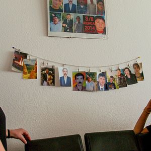 Bilder Girls Don't Cry