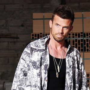 Bilder Six Undercover