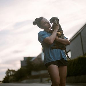 Bilder Julie bleibt still