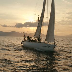 Bilder Segeljungs - Mit Null Ahnung um die Welt