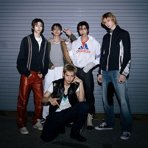 Bilder 2026 Cortis Tour <Put Your Phone Down> In LA: Live Viewing