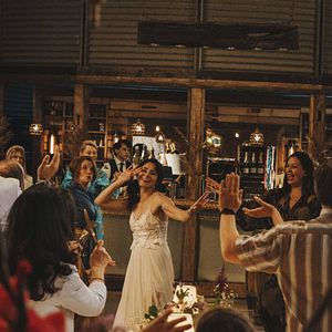 Bilder Pegah Ferydoni