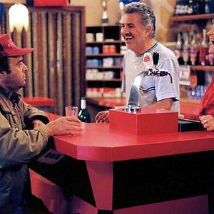 Bilder A Crime in Paradise