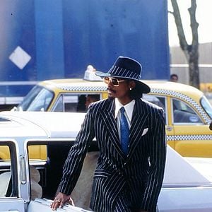 Bilder Bones – Bis auf die Knochen