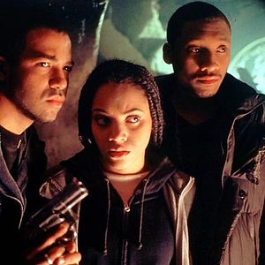 Bilder Bones – Bis auf die Knochen