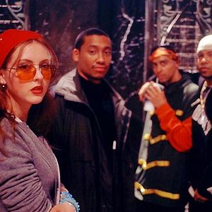 Bilder Bones – Bis auf die Knochen