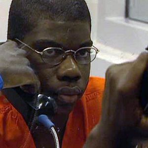 Bilder Ein Mörder nach Maß