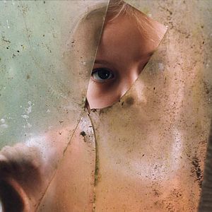 Bilder Im Spiegel des Bösen