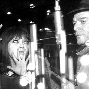 Bilder Lemmy Caution gegen Alpha 60