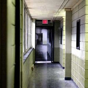 Bilder Dark Water - Dunkle Wasser