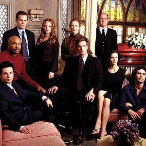 Bilder Six Feet Under - Gestorben wird immer