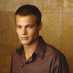 Bilder George Stults