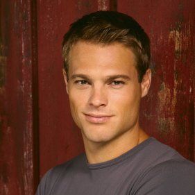 Bilder George Stults