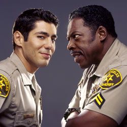 Bilder 10-8: Officers on Duty