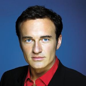 Bilder Julian McMahon
