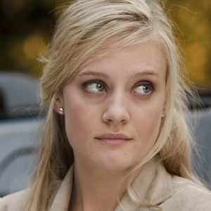 Bilder Romola Garai