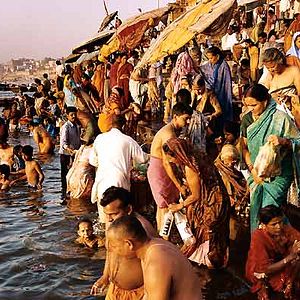 Bilder Darshan - Die Umarmung