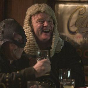 Bilder Breakfast on Pluto